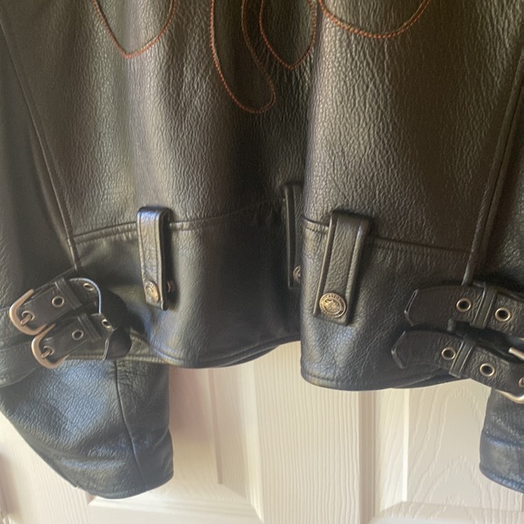 Genuine Harley-Davidson leather coat. - Picture 6 of 7